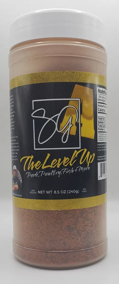Sweet Smokie Joe’s A-Rub, The Level Up is an 8.5 oz (240g) seasoning blend for pork, poultry, fish, and other light meats. Featuring a bold black and yellow design with the signature logo, it’s perfect for leveling up your kitchen recipes.